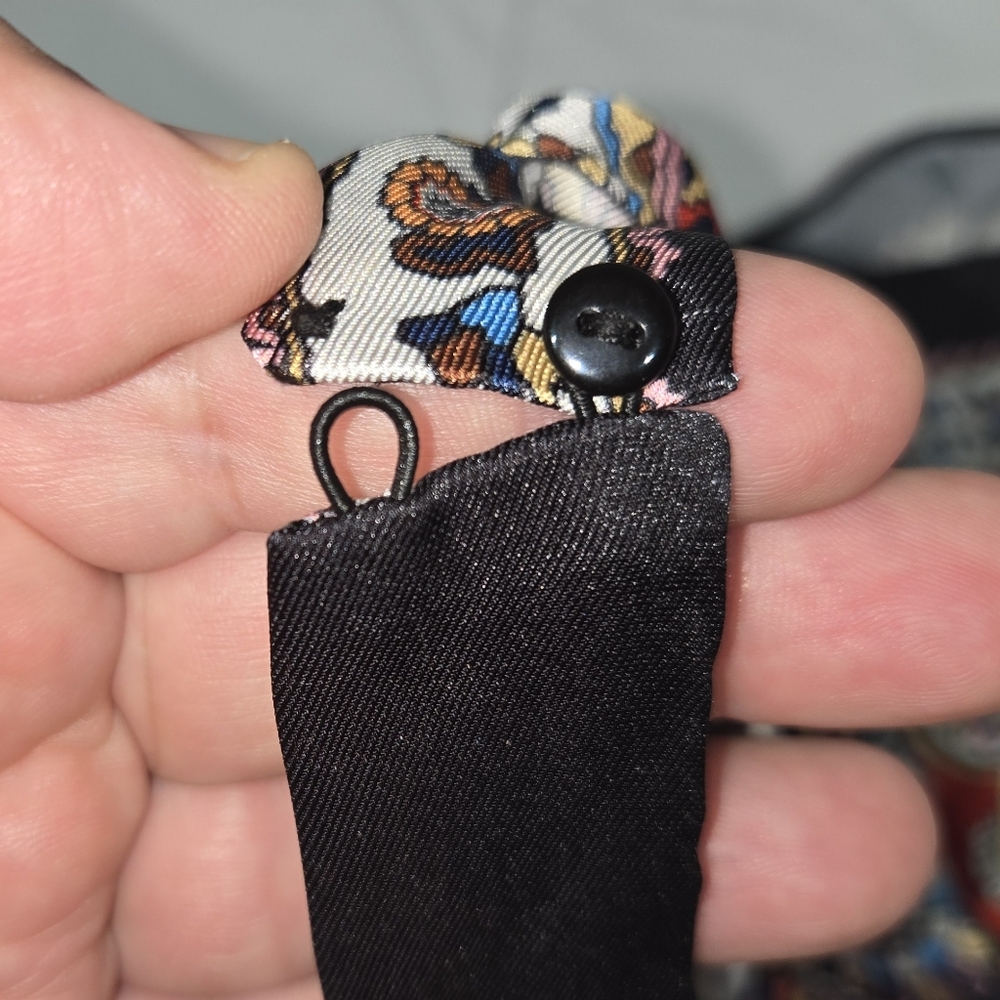 Zara Black and Orange Patterned Fabric Size S - Picture 5 of 5